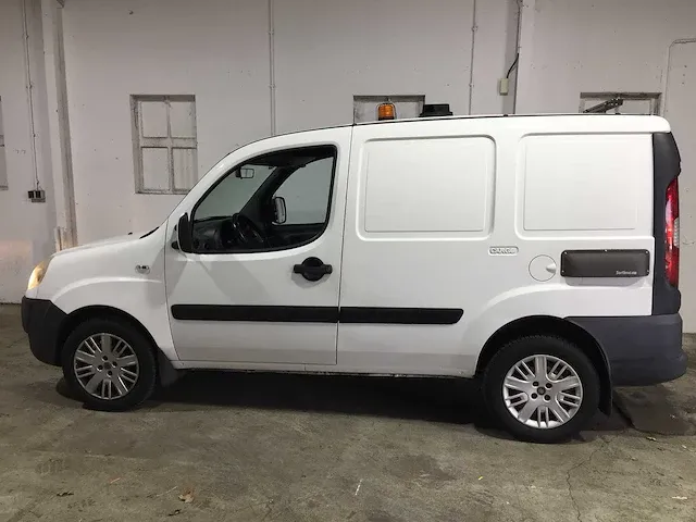 Fiat -doblo 1.3 mj basis - v-602-fx - afbeelding 12 van  19