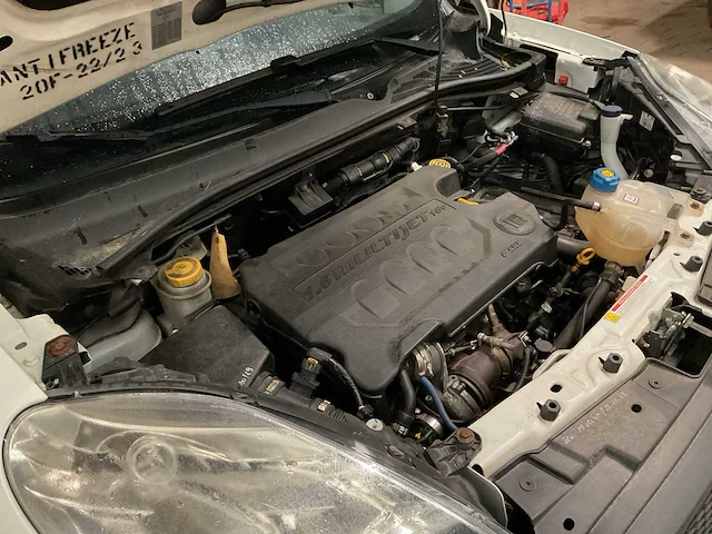 Fiat 100 multijet doblo bedrijfswagen - afbeelding 13 van  15