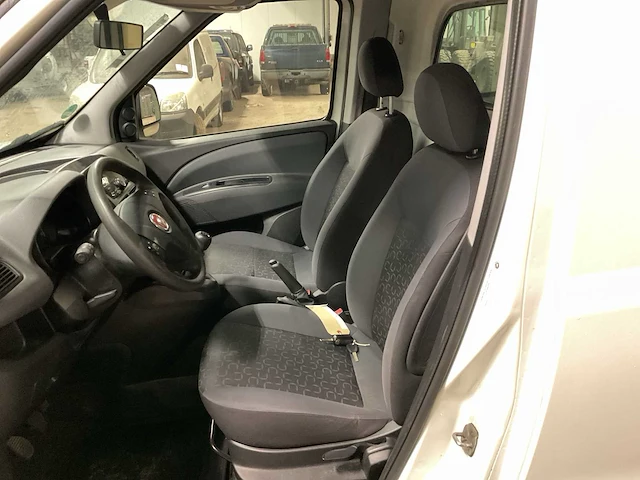 Fiat 100 multijet doblo bedrijfswagen - afbeelding 8 van  15