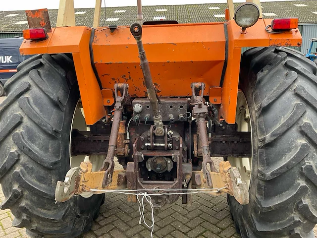 Fiat 1300 dt super vierwielaangedreven landbouwtractor - afbeelding 3 van  25
