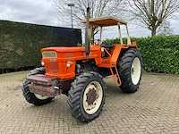 Fiat 1300 dt super vierwielaangedreven landbouwtractor - afbeelding 1 van  25