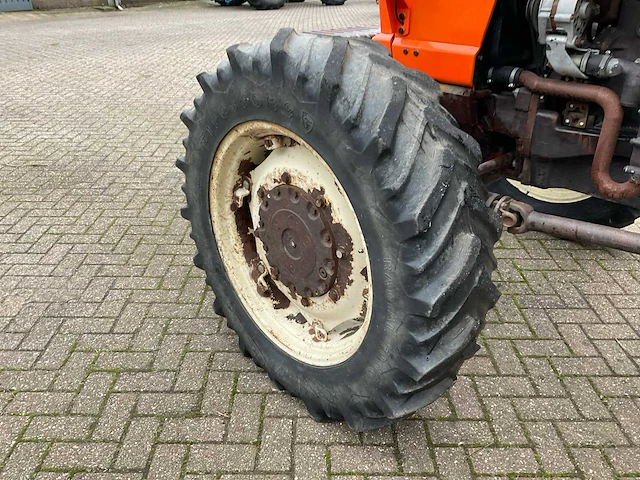 Fiat 1300 dt super vierwielaangedreven landbouwtractor - afbeelding 13 van  25