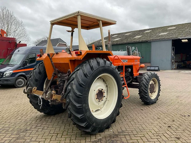 Fiat 1300 dt super vierwielaangedreven landbouwtractor - afbeelding 19 van  25