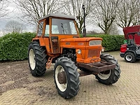 Fiat 1300 dt vierwielaangedreven landbouwtractor - afbeelding 12 van  28