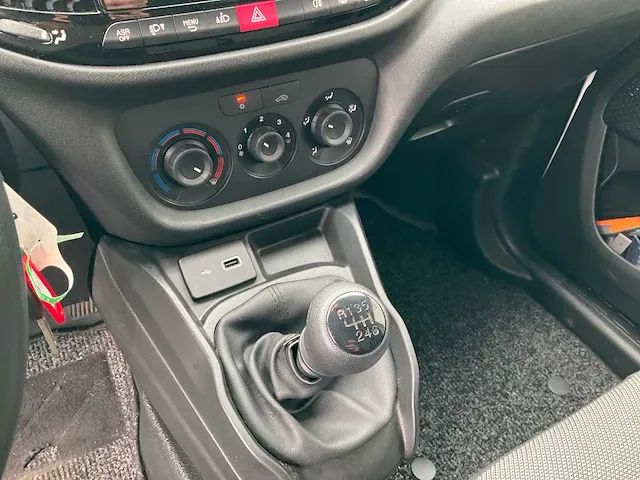 Fiat 1.6 mj l1h1 2020 airco 3 zitplaatsen cruise control , vfg-40-k - afbeelding 5 van  23