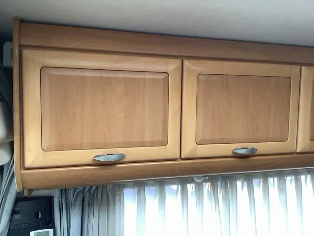 Fiat 230 camper/kampeerwagen - afbeelding 37 van  52