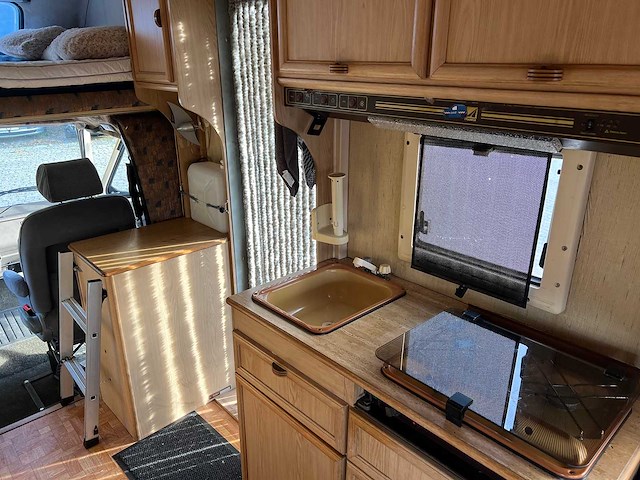 Fiat 280 camper, 82-vn-pl - afbeelding 13 van  15