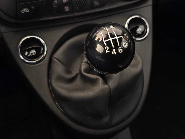Fiat 500 1.0 hybrid launch edition 2020 | x-823-fr - afbeelding 9 van  28