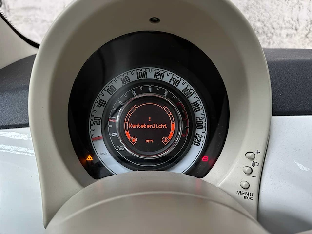 Fiat 500 1.2 lounge 69pk 2010, 7-xlx-89 - afbeelding 17 van  40