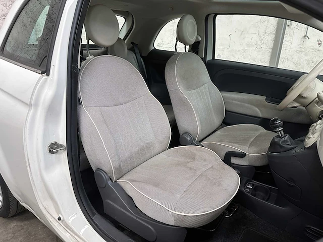 Fiat 500 1.2 lounge 69pk 2010, 7-xlx-89 - afbeelding 26 van  40