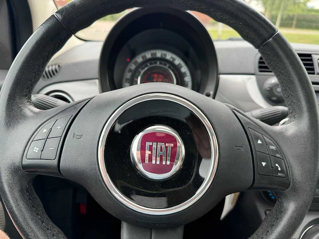 Fiat 500 1.2 lounge airco pano lmv tt-393-r - afbeelding 13 van  31