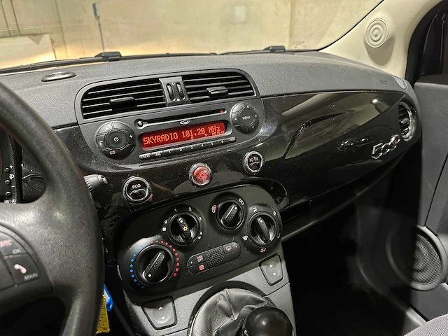 Fiat 500 c 0.9 twinair rock millionaire (automaat) 86pk 2013, 7-kxv-75 - afbeelding 19 van  37