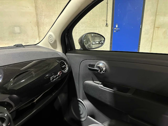 Fiat 500 c 0.9 twinair rock millionaire (automaat) 86pk 2013, 7-kxv-75 - afbeelding 20 van  37