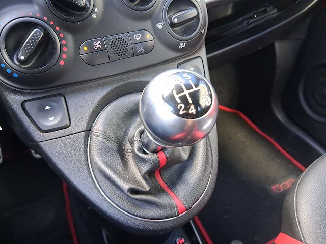 Fiat 500 c 1.2 lounge cabrio car 2015 | np-810-j - afbeelding 16 van  30