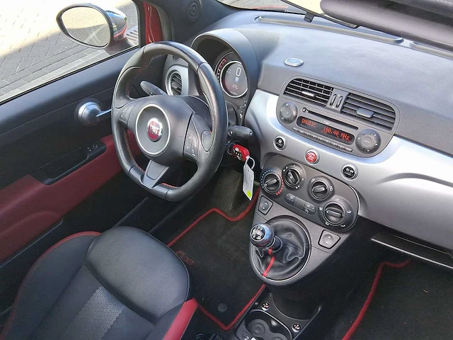 Fiat 500 c 1.2 lounge car 2015 | np-810-j - afbeelding 2 van  30