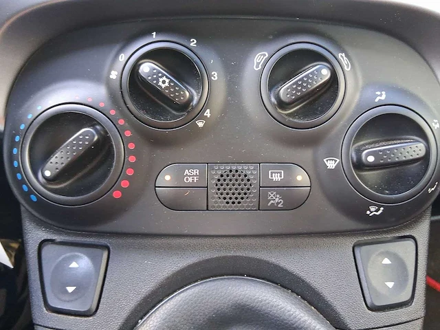 Fiat 500 c 1.2 lounge car 2015 | np-810-j - afbeelding 14 van  30
