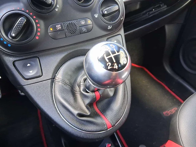 Fiat 500 c 1.2 lounge car 2015 | np-810-j - afbeelding 16 van  30