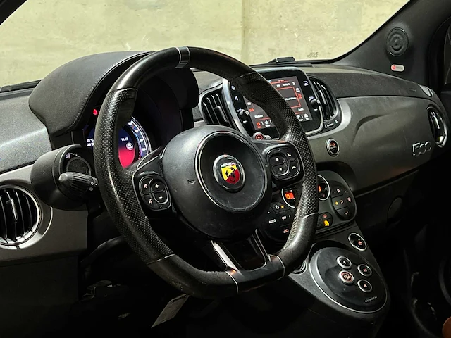 Fiat 500 c 1.4 t-jet abarth turismo 595 163pk 2017, td-036-l - afbeelding 8 van  35