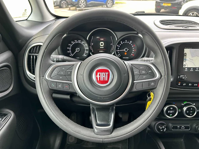Fiat 500 l 0.9 twinair cross; tb-588-h - afbeelding 18 van  21
