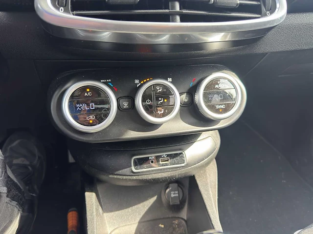 Fiat 500 x cross 1.4 turbo multiair crossplus; hh-309-d - afbeelding 10 van  21