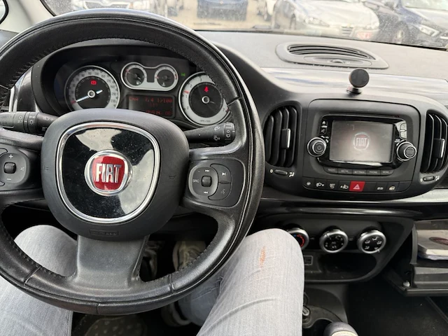 Fiat 500l 1.4i pop star 95,2015 - afbeelding 31 van  32