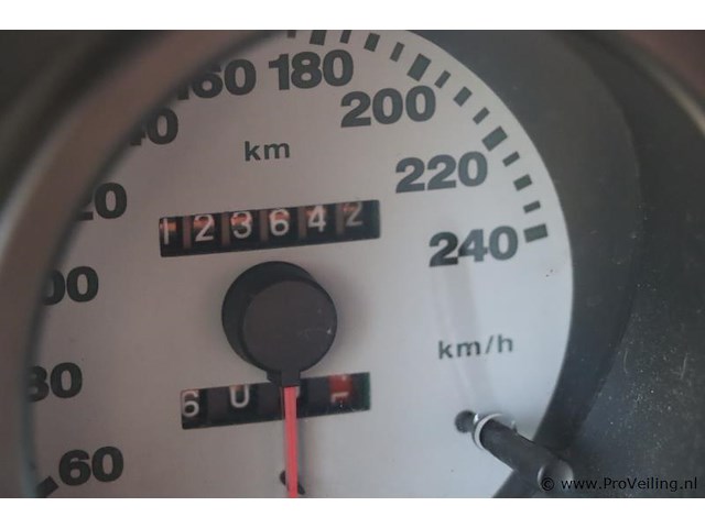 Fiat barchetta cabrio 16v benzine| bwjr. 1995 | kenteken: 74-gb-zz - afbeelding 15 van  27