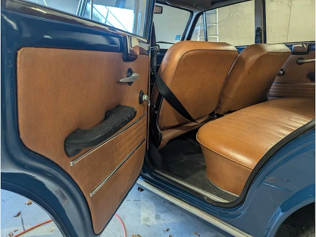 Fiat berlina 1100 r, am-12-29 - afbeelding 10 van  34