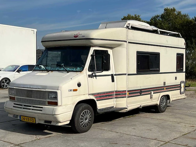 Fiat camper 280 zx | 14-vx-fd - afbeelding 1 van  30