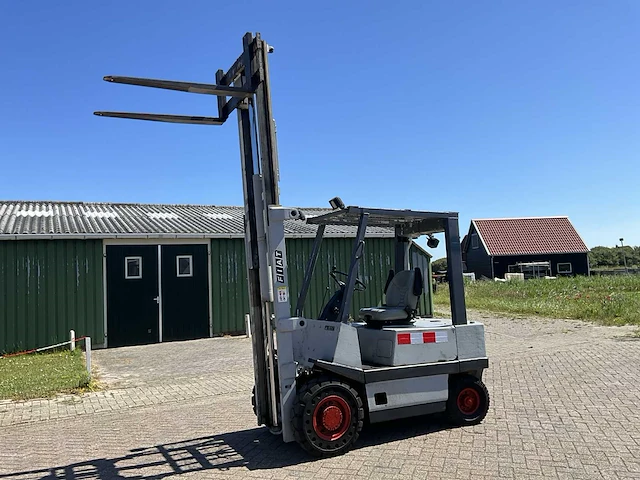 Fiat di25c vorkheftruck - afbeelding 2 van  17
