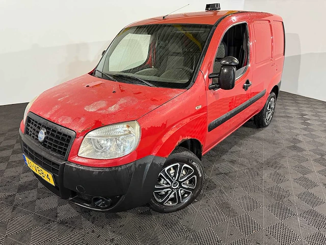 Fiat doblò 1.3 mj basis, 61-vbb-4 - afbeelding 1 van  11