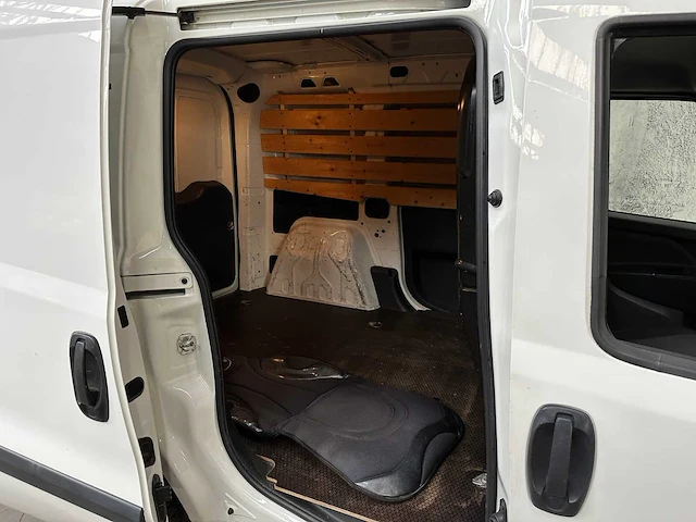 Fiat doblò cargo 1.3 mj l1h1 actual 75pk 2015, vn-047-x - afbeelding 26 van  35