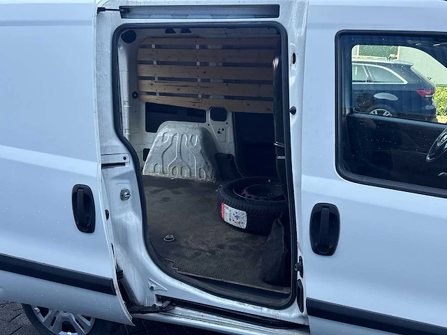 Fiat doblo cargo 1.3 mj l1h1 actual van | v-122-dl - afbeelding 13 van  23