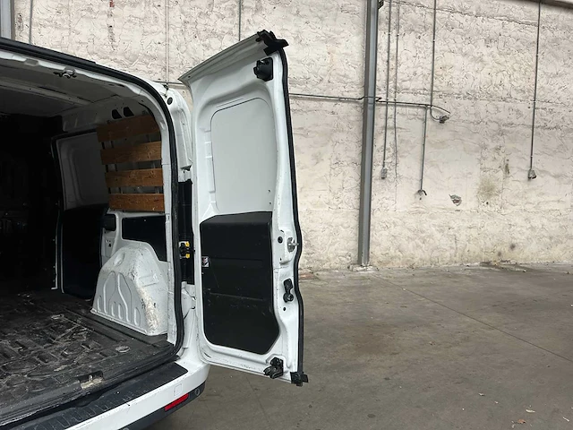 Fiat doblò cargo 1.3 mj l1h1 sx 95pk 2017, v-004-ff - afbeelding 24 van  40