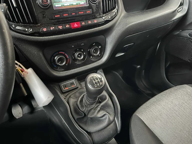 Fiat doblò cargo 1.3 mj l1h1 sx 95pk 2017, v-004-ff - afbeelding 18 van  40