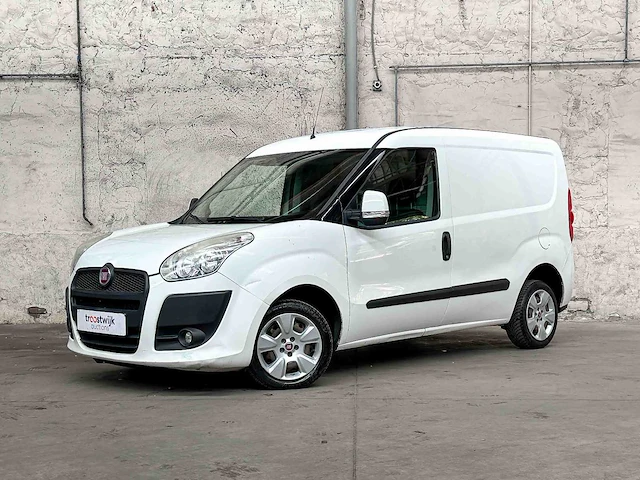 Fiat doblò cargo 1.3 multijet sx 90pk 2014, vj-027-k bedrijfswagen - afbeelding 1 van  37