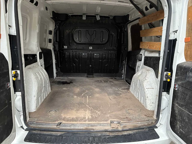 Fiat doblò cargo 1.3 multijet sx 90pk 2014, vj-027-k bedrijfswagen - afbeelding 27 van  37