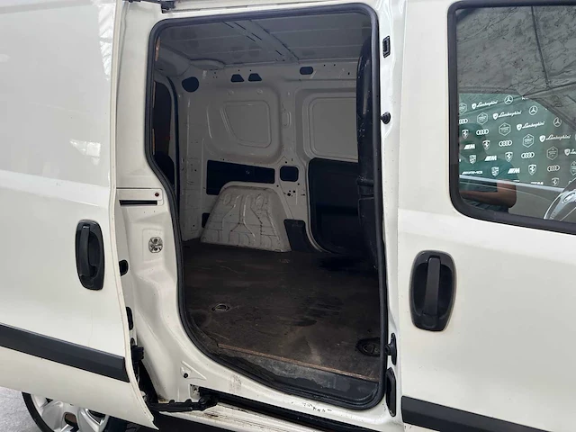 Fiat doblò cargo 1.3 multijet sx 90pk 2014, vj-027-k bedrijfswagen - afbeelding 28 van  37