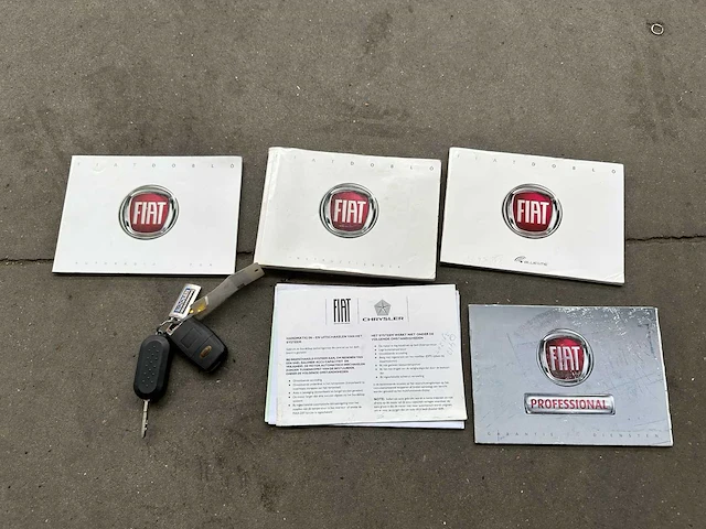 Fiat doblò cargo 1.3 multijet sx 90pk 2014, vj-027-k bedrijfswagen - afbeelding 31 van  37