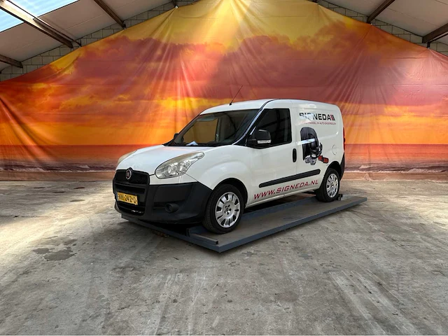Fiat doblò cargo 2015 benzine - afbeelding 1 van  37