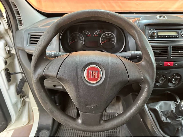 Fiat doblò cargo 2015 benzine - afbeelding 14 van  37