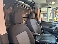 Fiat doblò cargo 2015 benzine - afbeelding 24 van  37