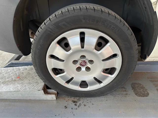 Fiat doblò cargo 2015 benzine - afbeelding 31 van  37