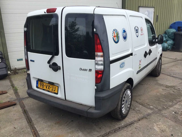 Fiat doblò personenauto - afbeelding 2 van  12