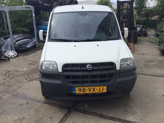 Fiat doblò personenauto - afbeelding 7 van  12