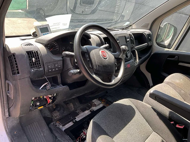 Fiat ducato 2.3 160 koel-vrieswagen - bedrijfswagen (schade) - afbeelding 3 van  16