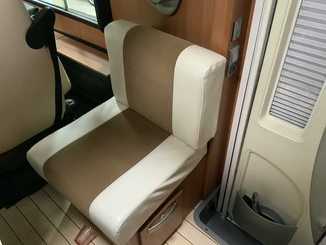 Fiat ducato 3.0 pilote g740 aventura intergaal - 177 pk - camper - enkele bedden - hefbed - 2012 - afbeelding 44 van  53