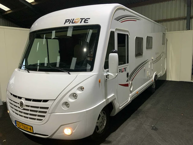 Fiat ducato 3.0 pilote g740 aventura intergaal - 177 pk - camper - enkele bedden - hefbed - 2012 - afbeelding 34 van  53