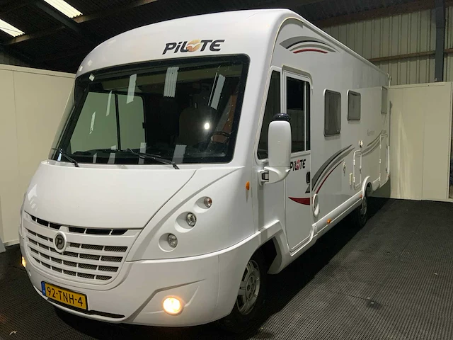 Fiat ducato 3.0 pilote g740 aventura intergaal - 177 pk - camper - enkele bedden - hefbed - 2012 - afbeelding 51 van  53
