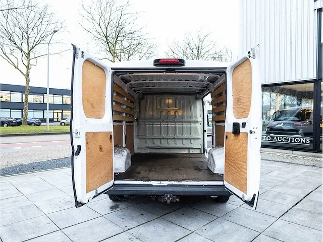 Fiat ducato 33 2.3 l2h1 2016 achteruitrijcamera climate control cruise control navigatie 3-persoons, vt-999-b - afbeelding 10 van  22