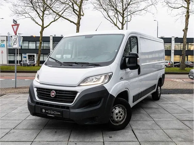 Fiat ducato 33 2.3 l2h1 2016 achteruitrijcamera climate control cruise control navigatie 3-persoons, vt-999-b - afbeelding 1 van  22